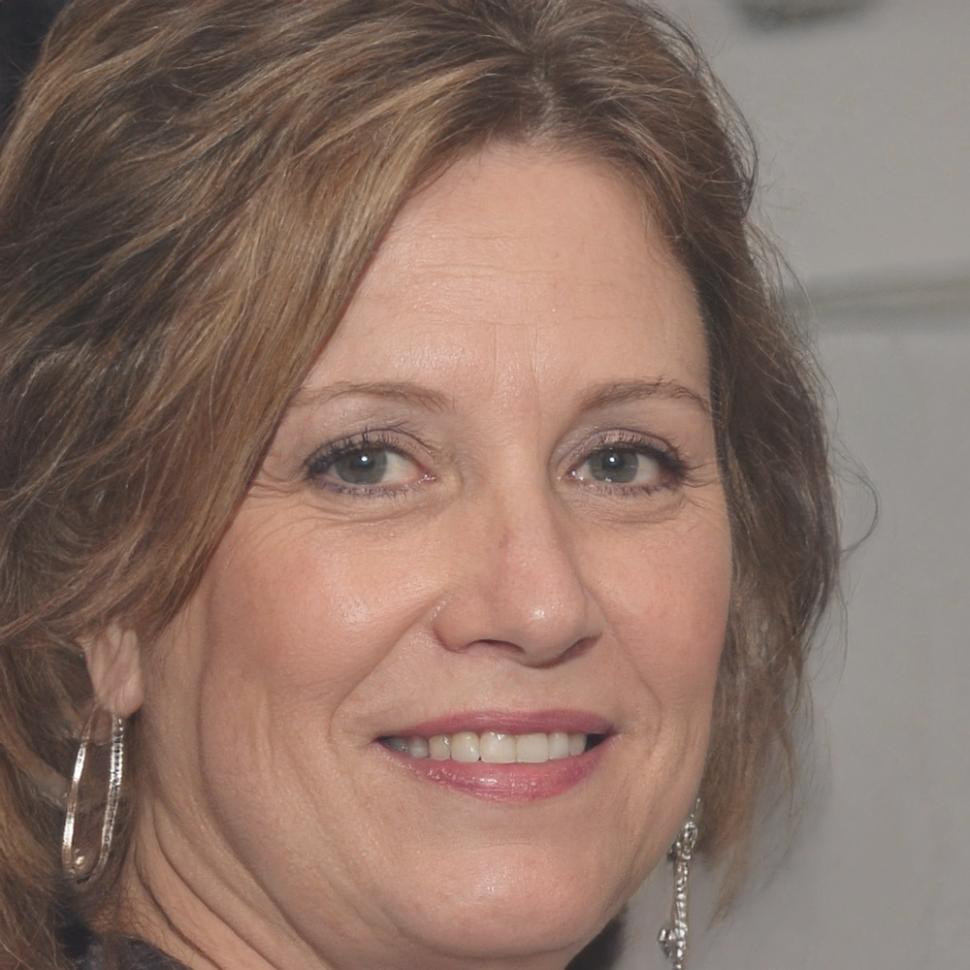 Elena Kowalski, Co-Founder and Lead Instructor